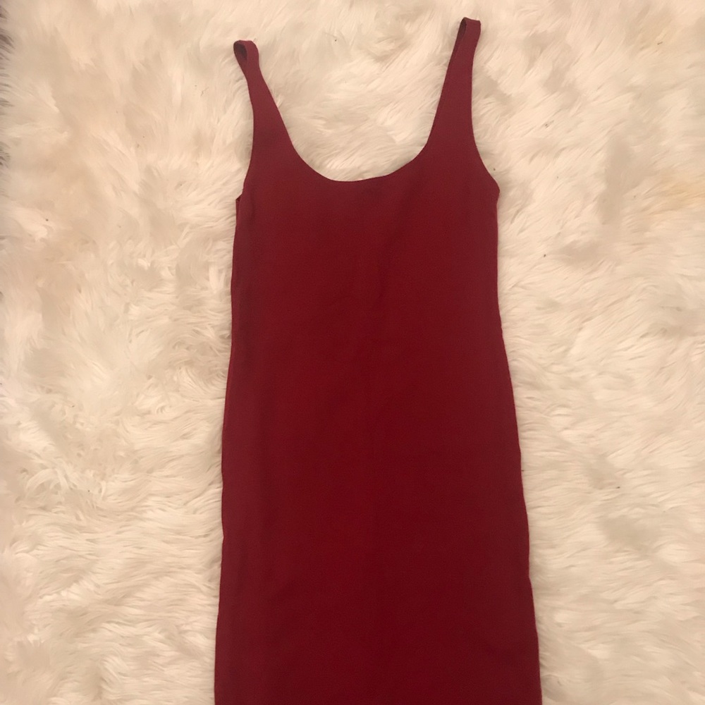 Maroon bodycon midi dress